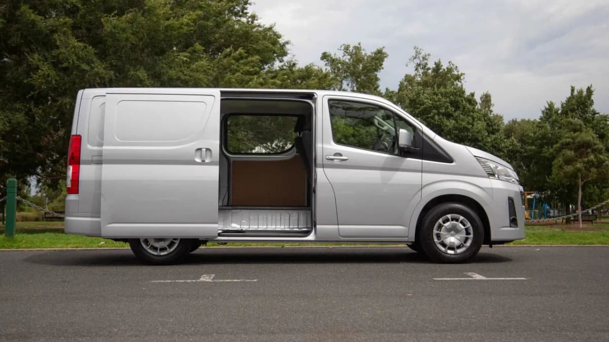 2021 Hyundai Staria Load v Toyota Hiace LWB on-paper comparison-0