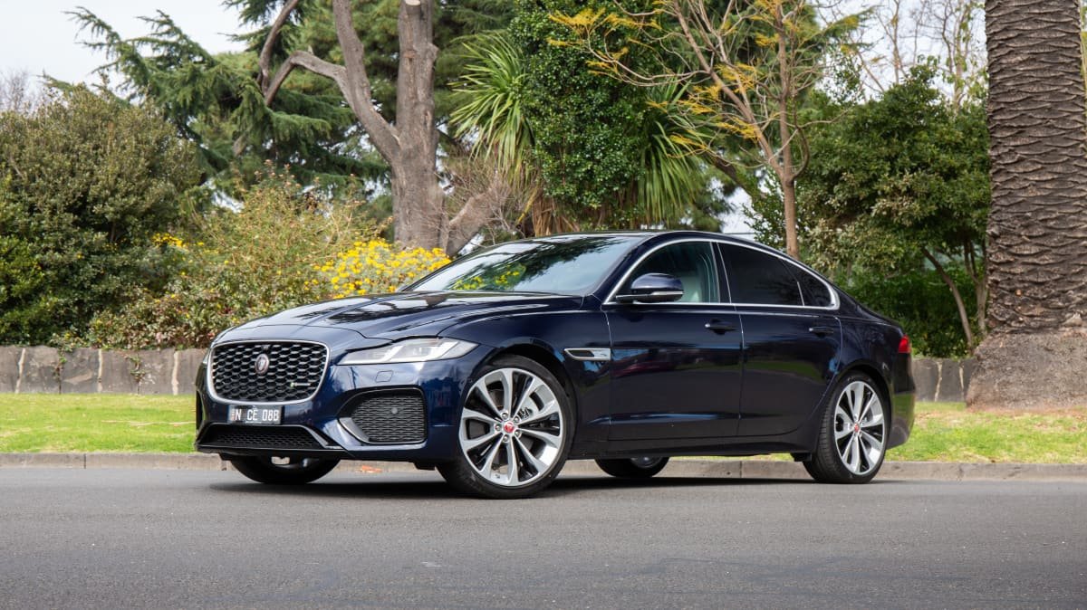 2021 Jaguar XF P300 AWD R-Dynamic HSE review-0