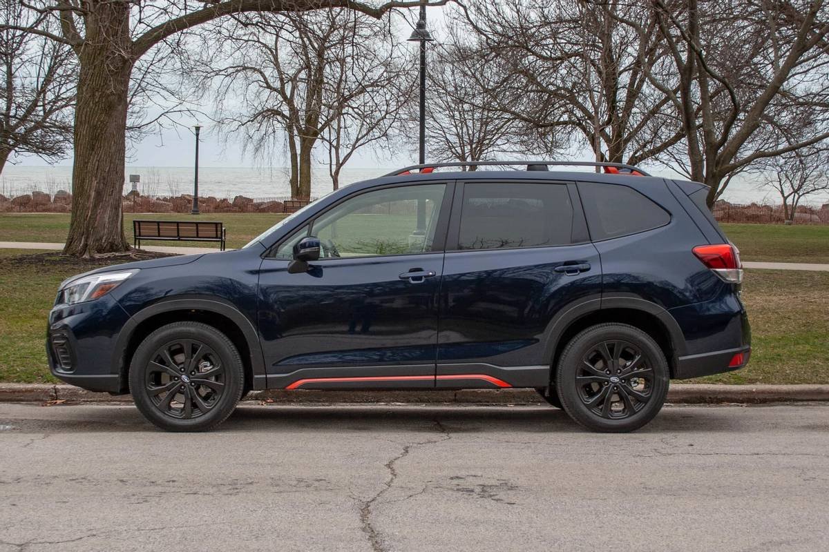 subaru-forester-sport-2021--04-blue--exterior--profile.jpg