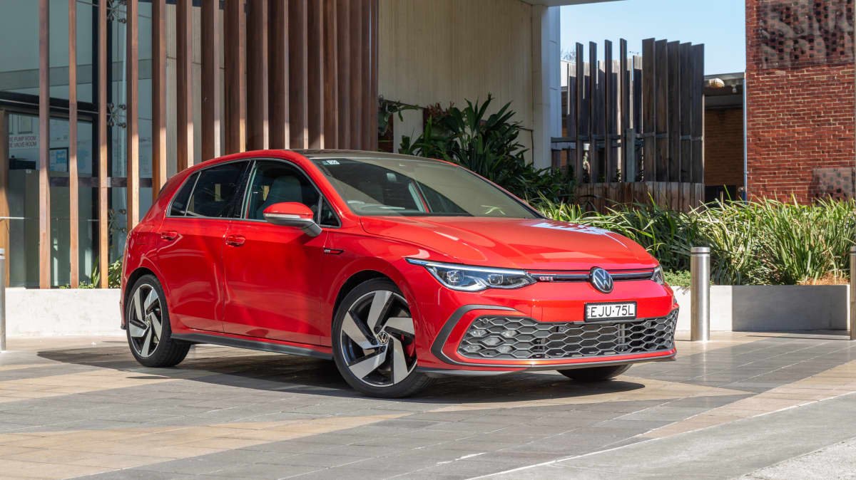 2021 Volkswagen Golf GTI review-0