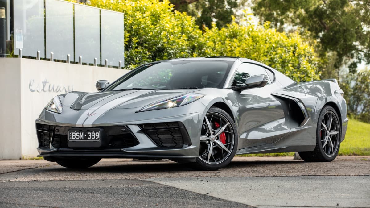 2022 Chevrolet Corvette v Porsche 911 v Ferrari F8 v Ferrari F430 v BMW i8 comparison-0