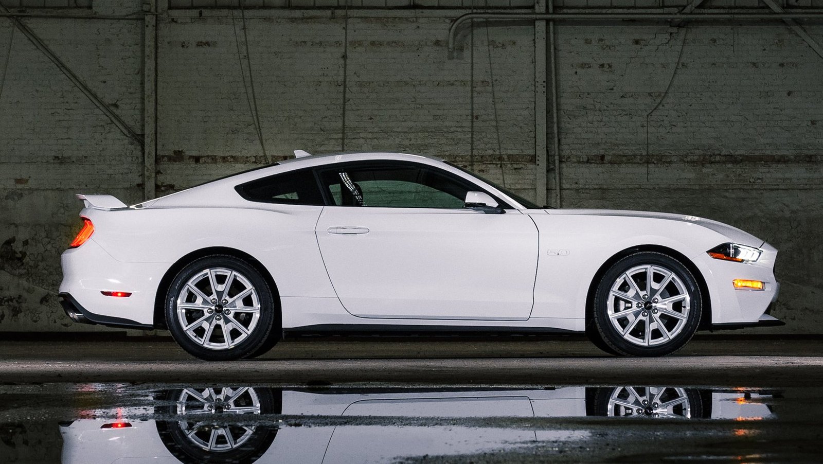 2022 Ford Mustang and Mustang Mach-E get white-on-white styling packs