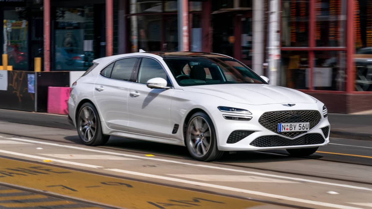2022 Genesis G70 Shooting Brake review-0