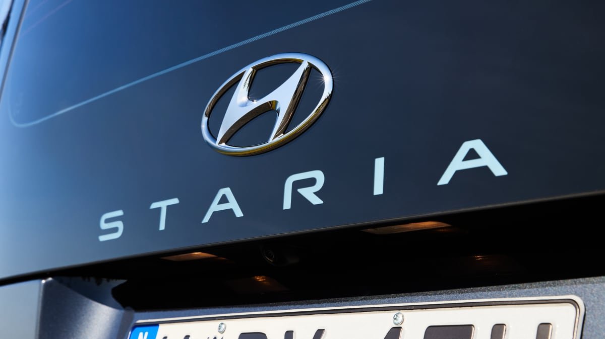 2022 Hyundai Staria Highlander diesel launch review-0