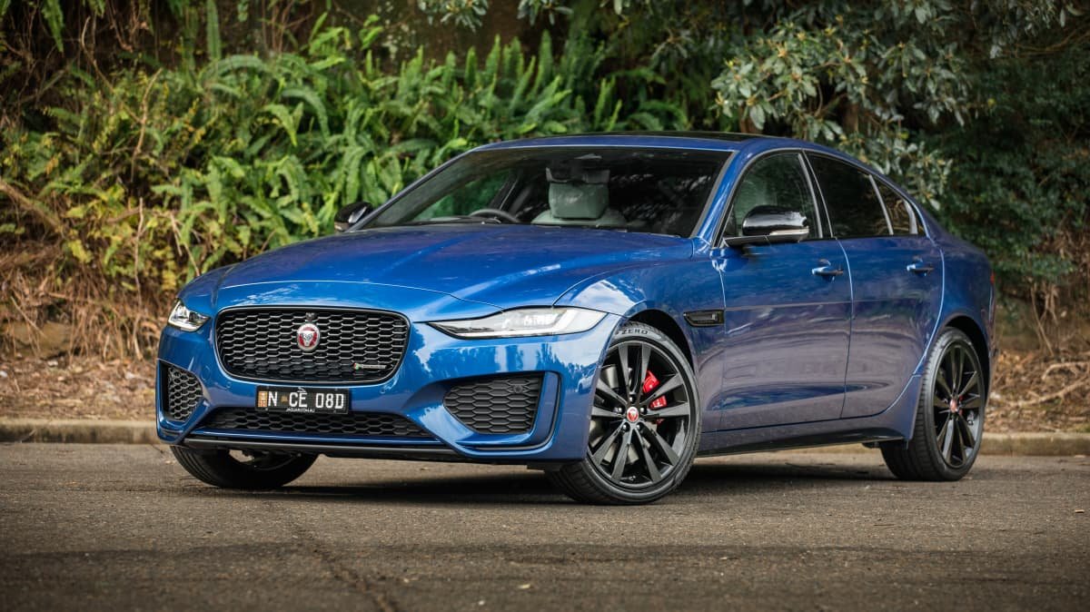 2022 Jaguar XE R-Dynamic Black P300 AWD review-0