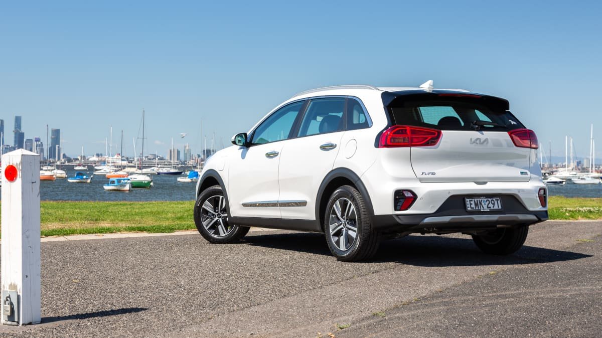 2022 Kia Niro S Plug-in Hybrid review-1