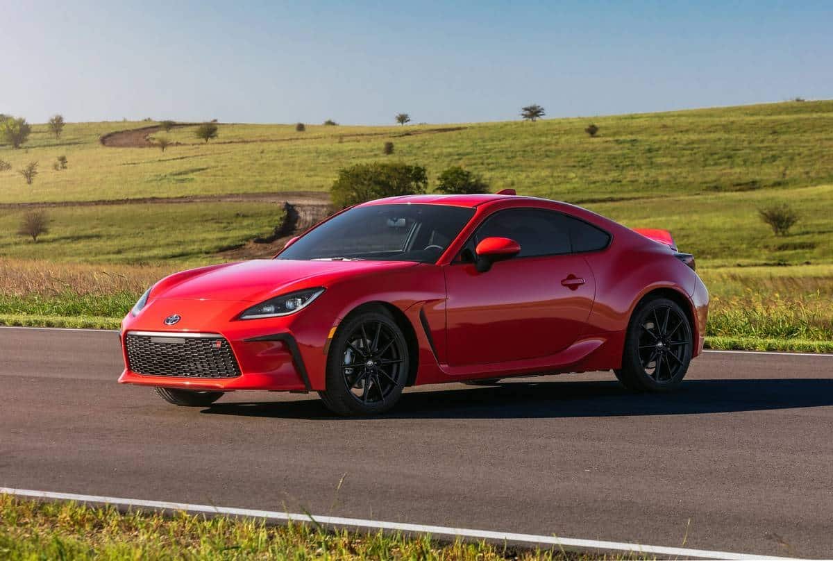toyota-gr-86-2022--02-angle--exterior--front--red-oem.jpg
