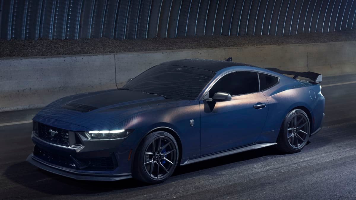 2023 Ford Mustang Dark Horse to come with Australian carbon-fibre wheels-0