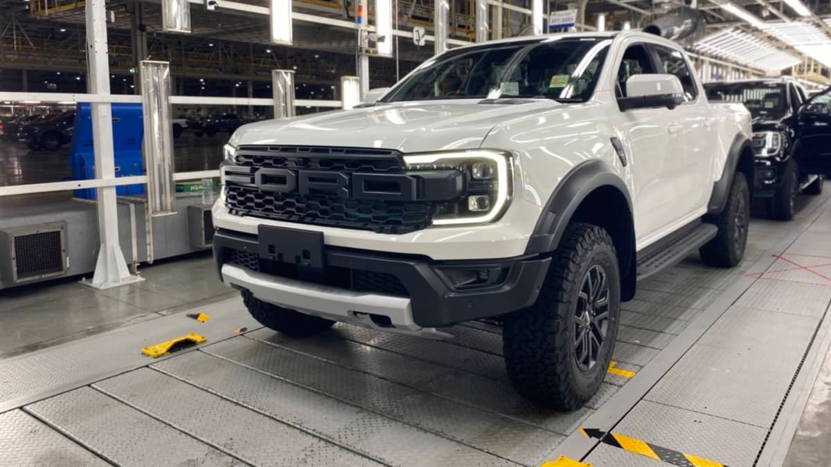 2023 Ford Ranger Raptor production photos emerge ahead of showroom arrivals-0