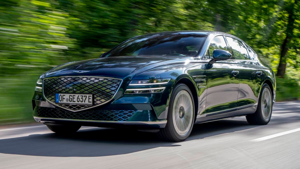 2023 Genesis Electrified G80 price and specs-0