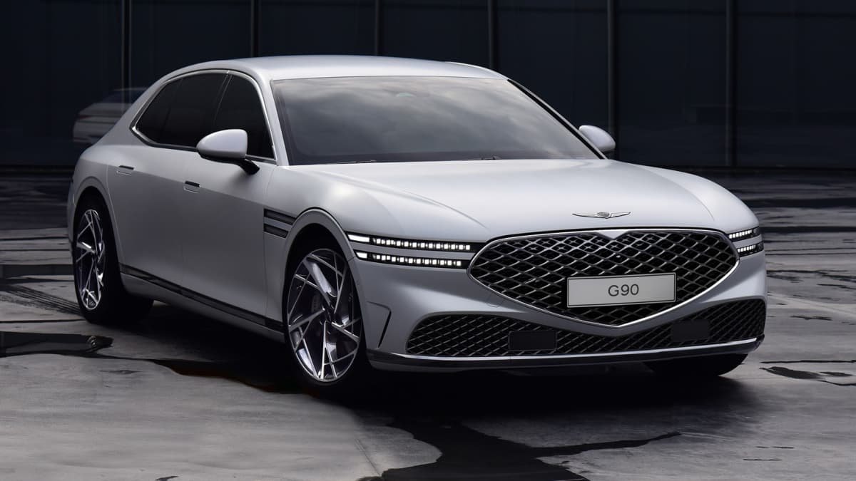 2023 Genesis G90 to launch in South Korea with advanced driver assistance system-0