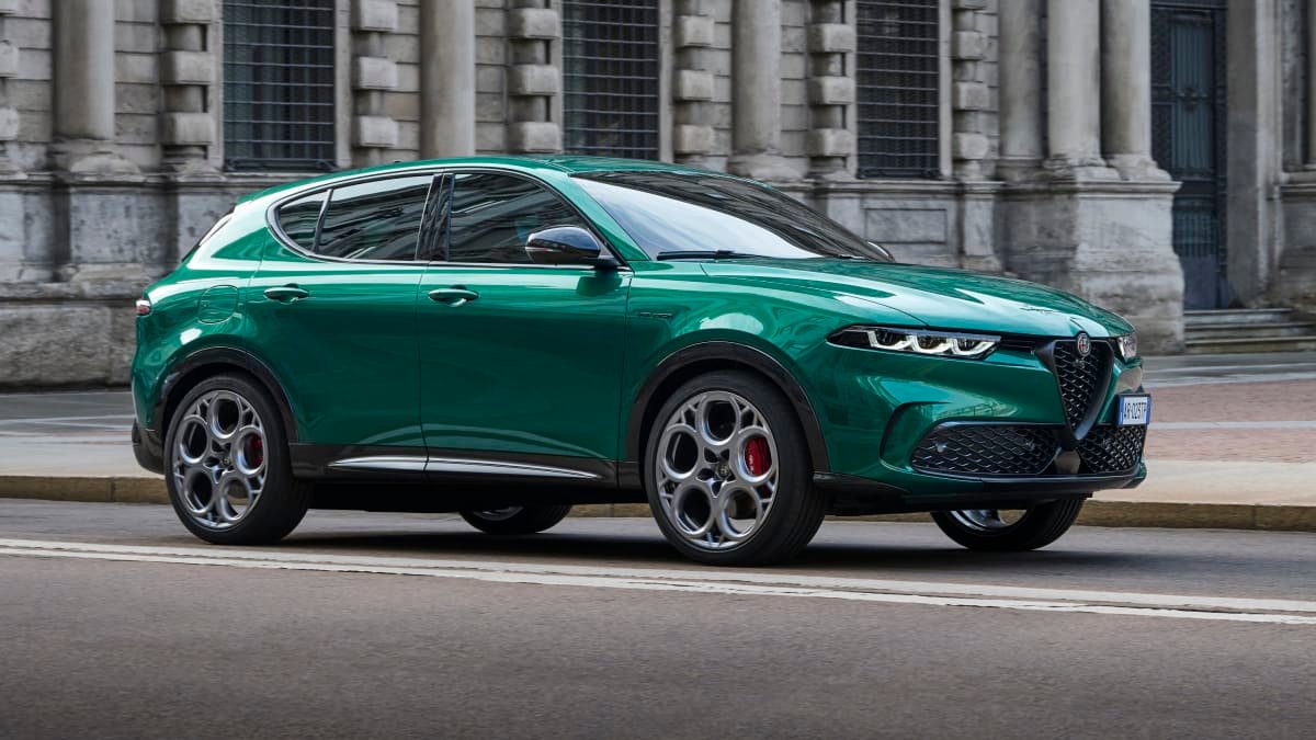 2024 Alfa Romeo Tonale Plug-in Hybrid price and specs