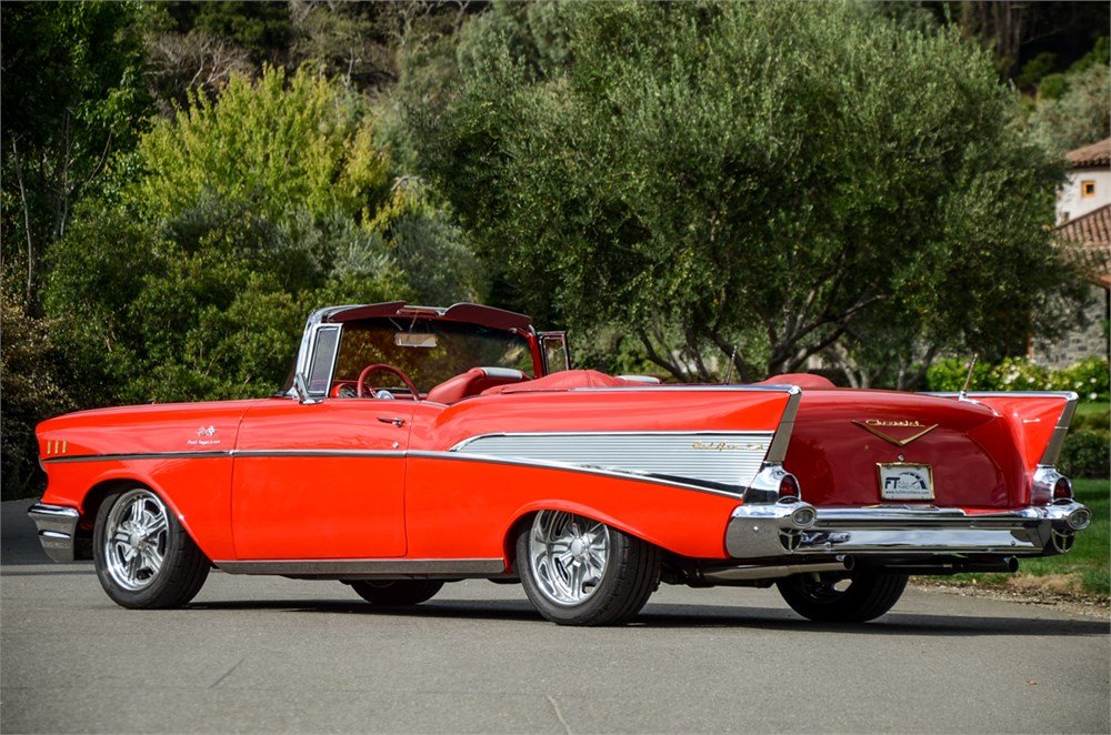 Resto-mod 1957 Chevy Bel Air