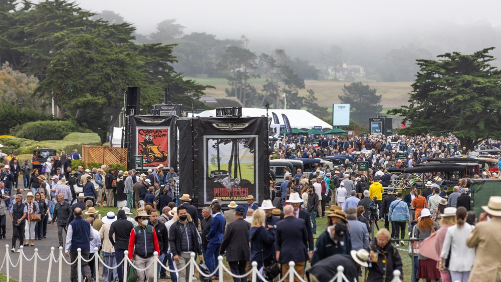 The show lawn fills up fast at the 2022 Pebble Beach Concours d'Elegance.