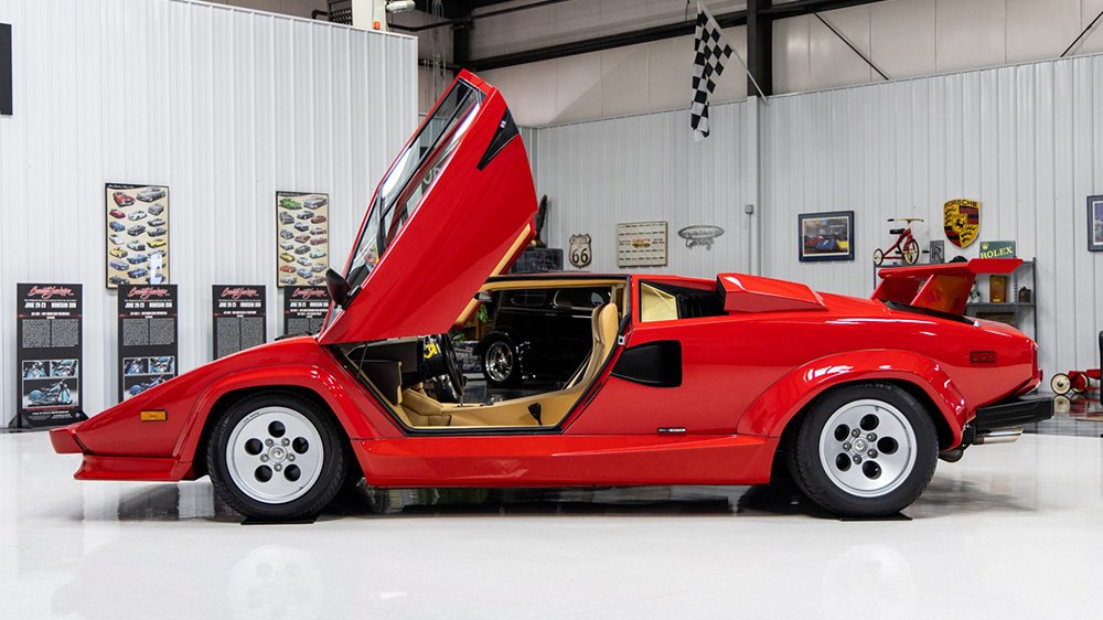 The 1987 Lamborghini Countach 5000 Quattrovalvole from the side