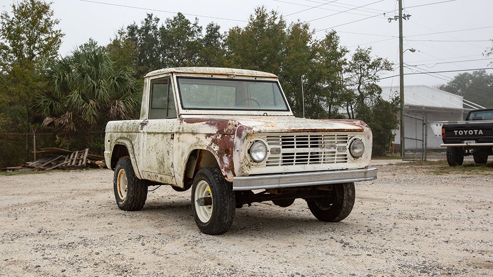 1966 Bronco U13 Roadster
