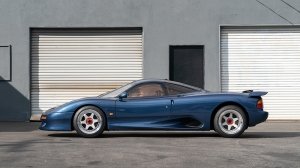 The 1991 Jaguar XJR-15 from the side