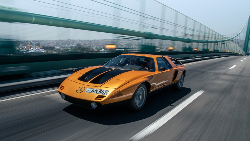 An example of the experimental 1970 Mercedes-Benz C111 on the road.