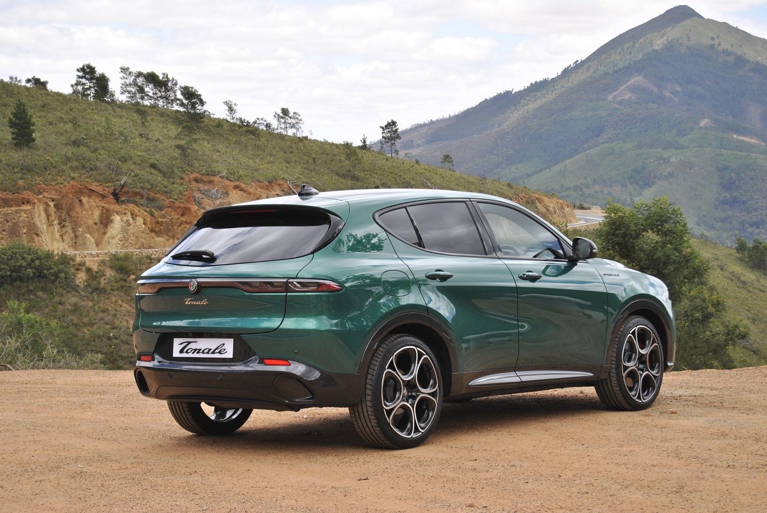 Alfa Romeo Tonale launch review South Africa