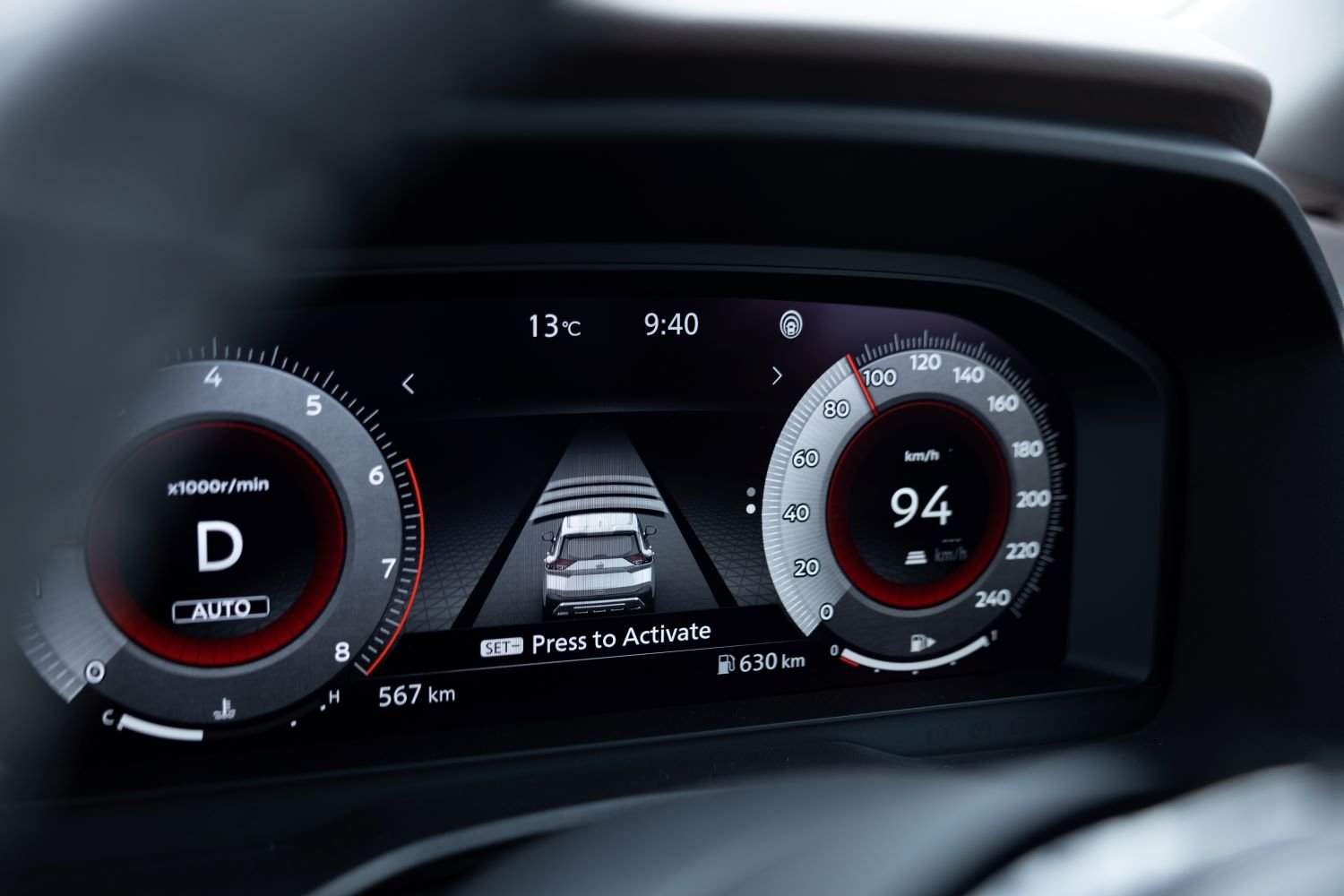 Nissan X-Trail instrument cluster