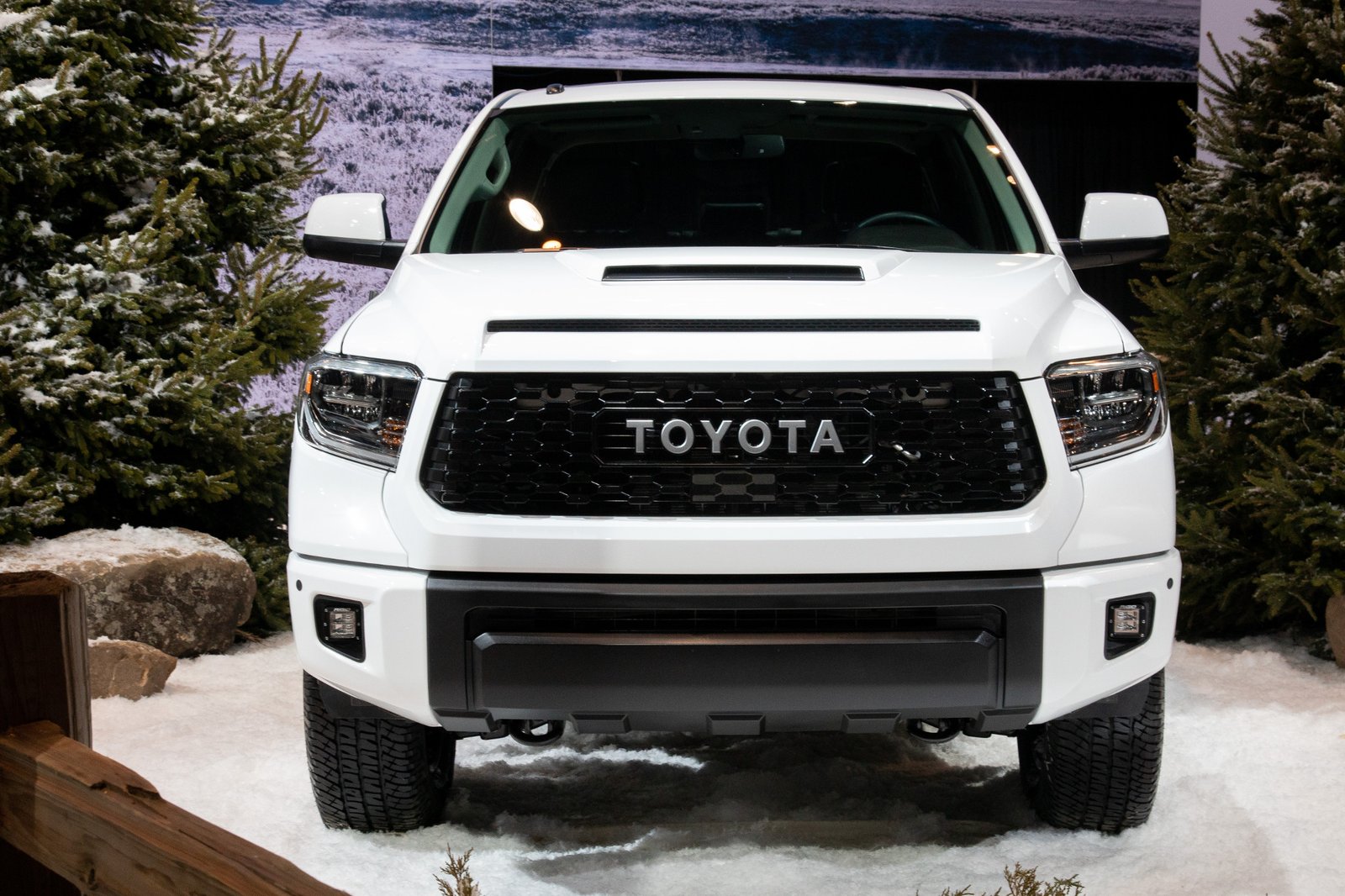 03-toyota-tundra-2020-cl.jpg
