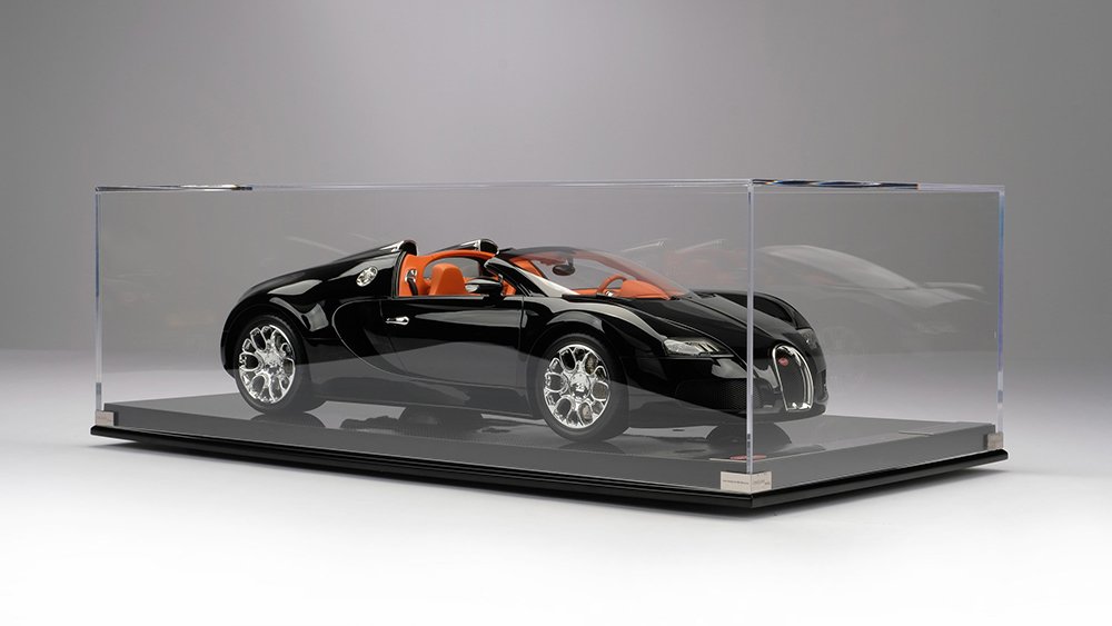 Amalgam Bugatti Veyron Grand Sport Scale Model In-Case