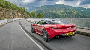 Aston Martin DB12
