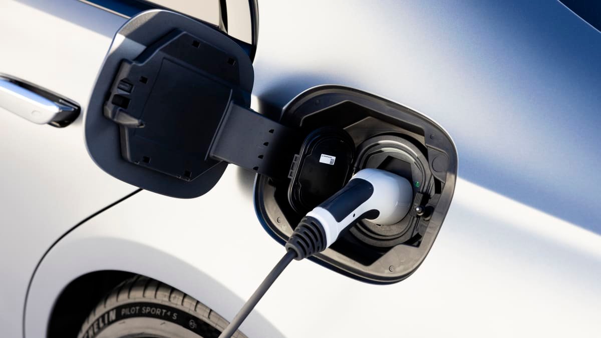 Australia’s best-selling hybrids and plug-in hybrids of 2022