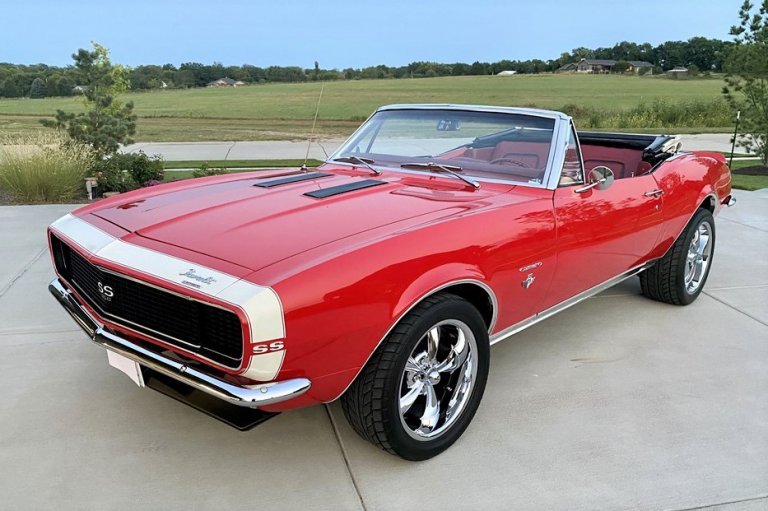 AutoHunter Spotlight: 1967 Chevrolet Camaro RS/SS