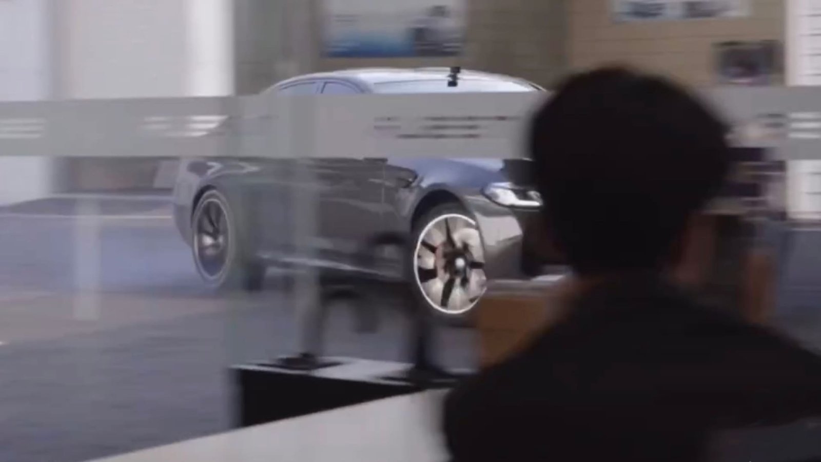 BMW M5 and Mercedes-AMG E63 drift through Tesla car park, 17 million views and counting