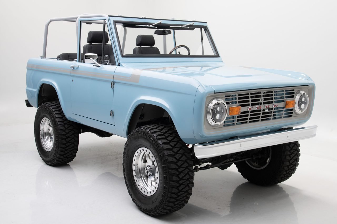Barrett Jackson, Barrett-Jackson Scottsdale to Offer Highly Desirable Resto-Mod Ford Broncos and Chevrolet Blazers, ClassicCars.com Journal
