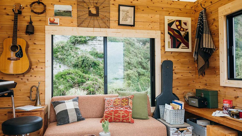 Inside the Bess Imago Tier cabin