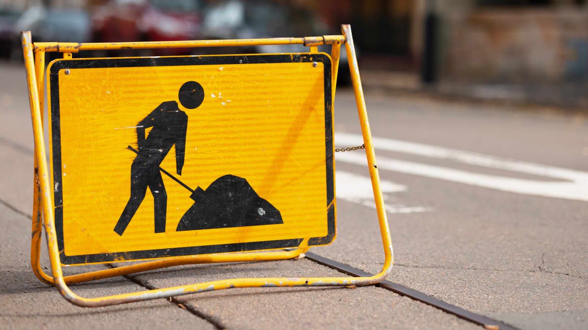 Billions in fuel tax should only be spent on roads, Australian drivers say-0