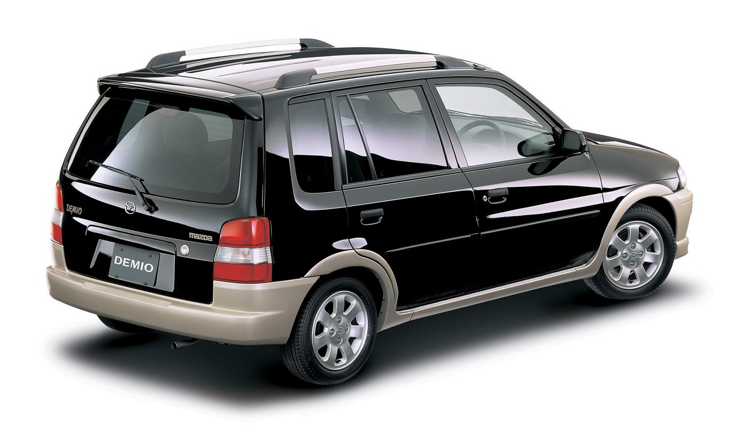 Tougher stance needs to be taken against grey import vehicles in South Africa