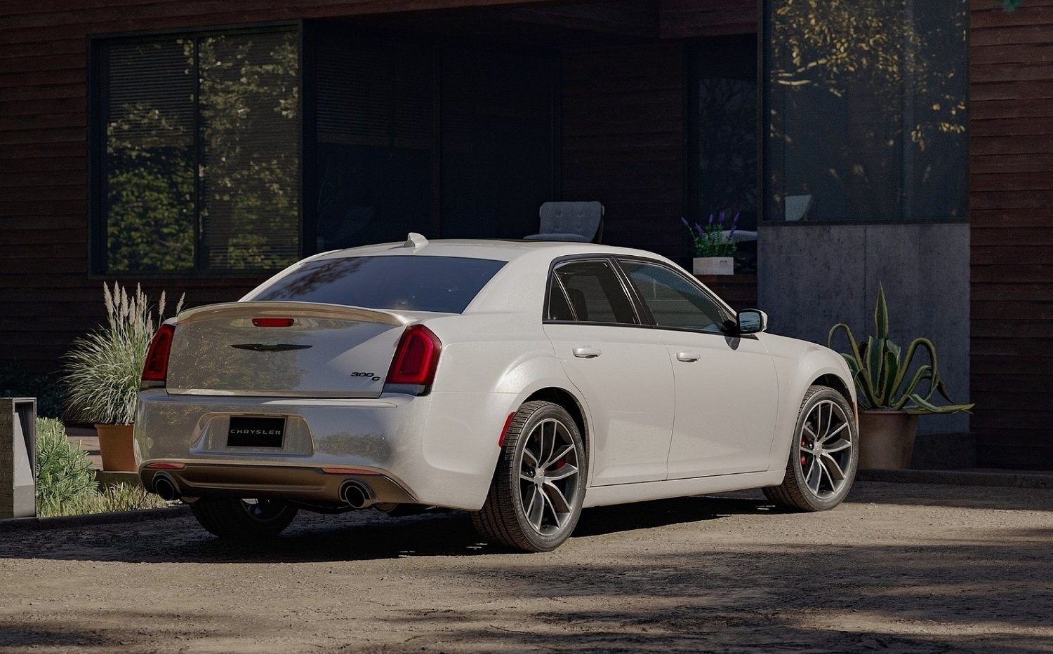 Swansong Chrysler 300C premieres in Detroit