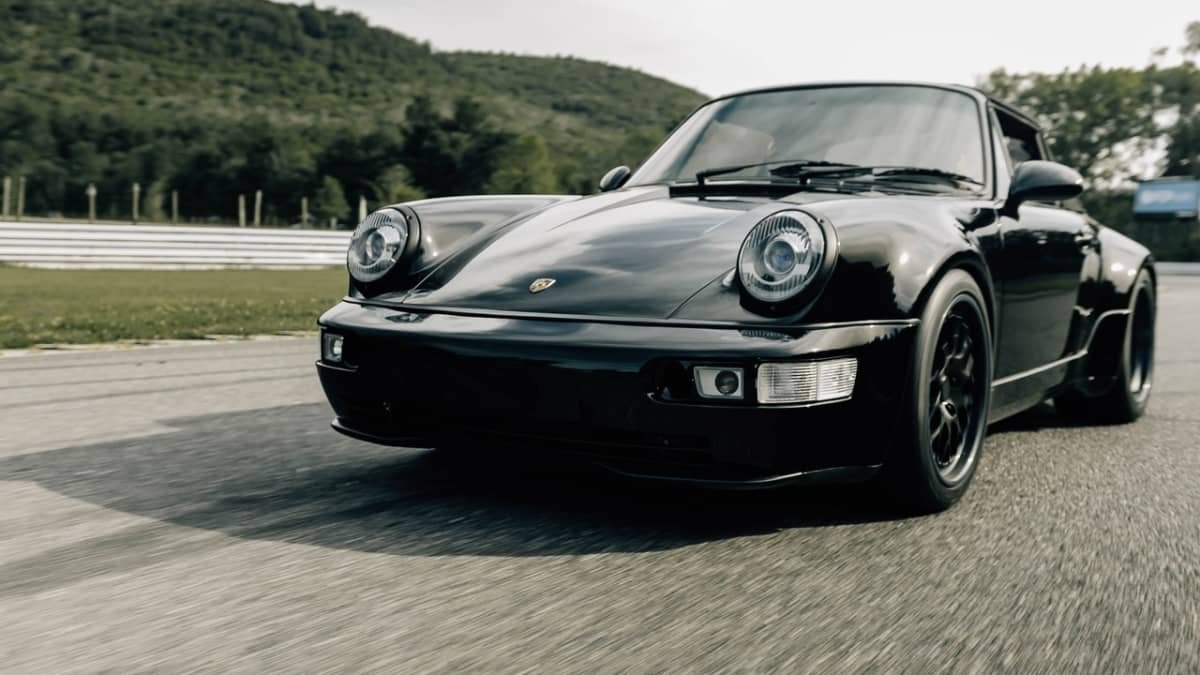 Classic Porsche 911 with Tesla power unveiled