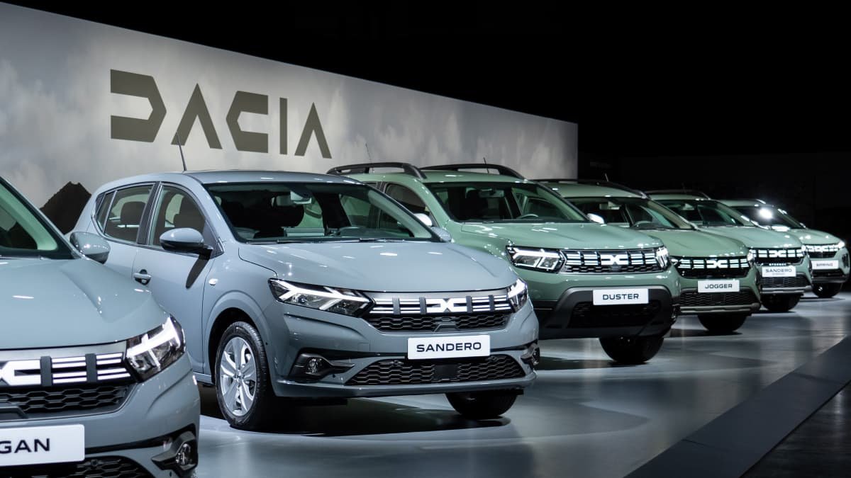 Dacia budget brand due in Australia in 2024 with Renault badges but safety doubts-0