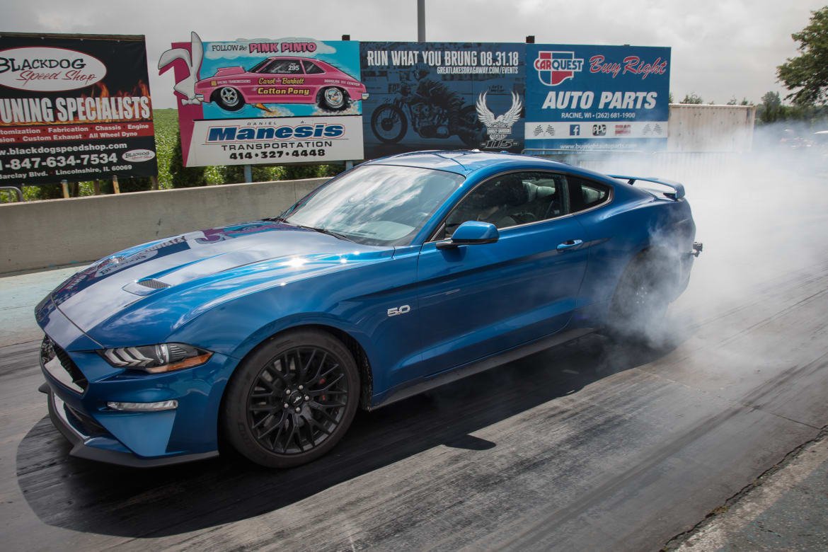 18-ford-mustang-gt-pp1-2018-angle--blue--drag-strip--dynamic--ex