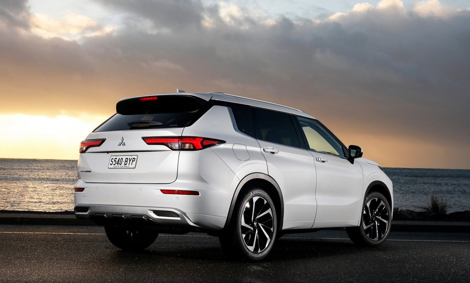 New Mitsubishi Outlander priced in South Africa