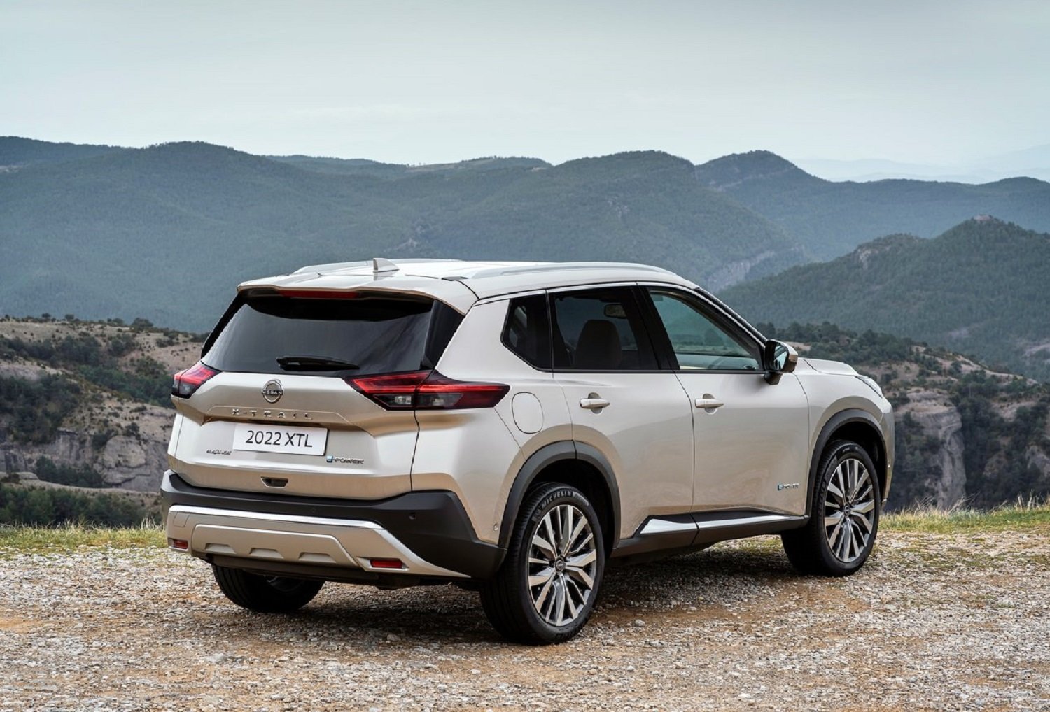 New Nissan X-Trail lands in Europe