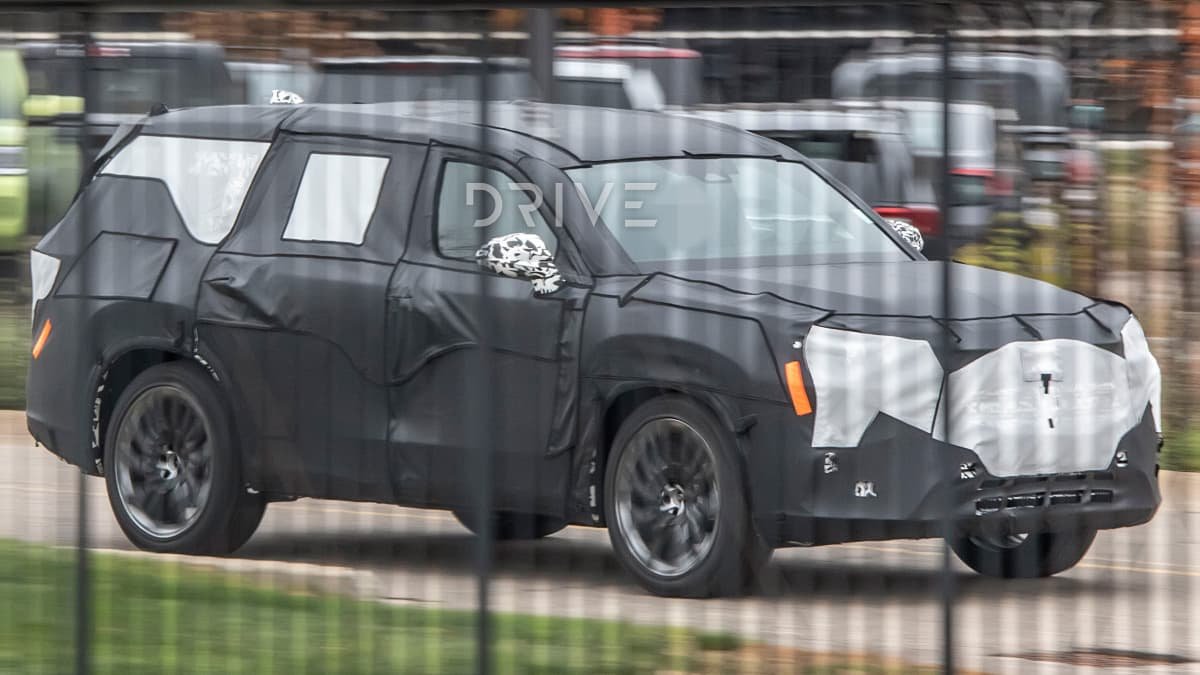 Even bigger Toyota Kluger caught on camera in the US-0