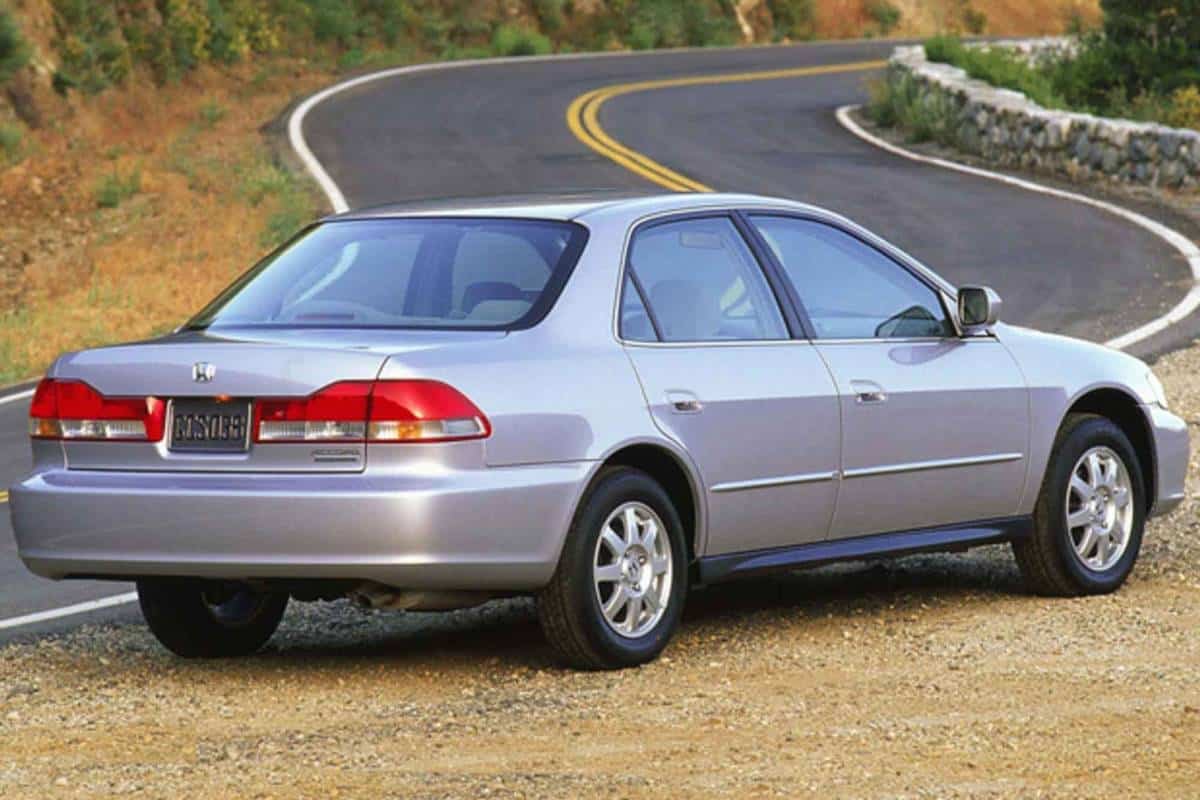 honda-accord-2002-exterior-rear-three-quarter-oem
