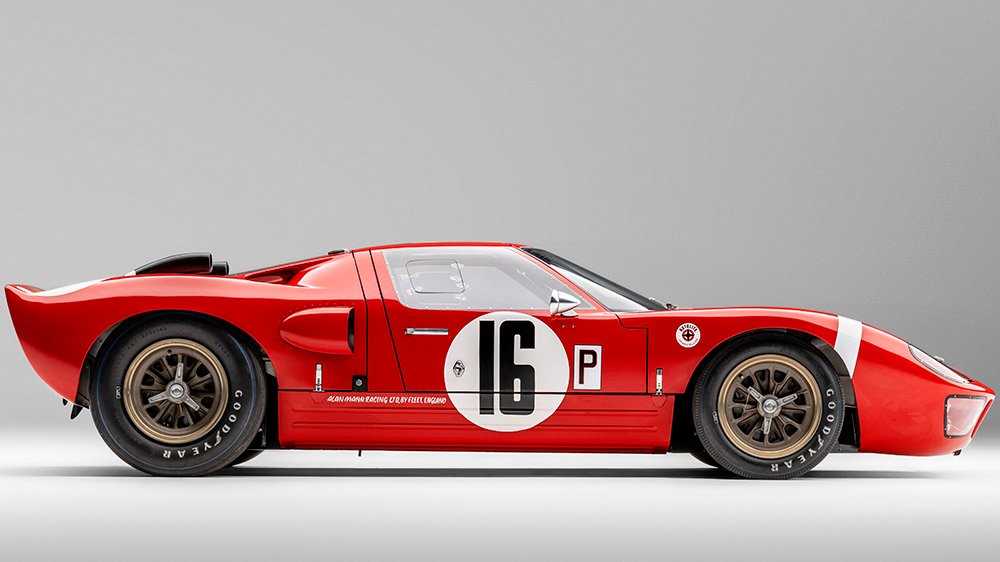 2022 Ford GT Alan Mann Heritage Edition with 1966 Ford “AM GT-1” prototype shown.