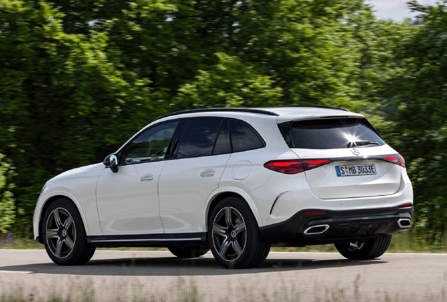 New Mercedes-Benz GLC revealed
