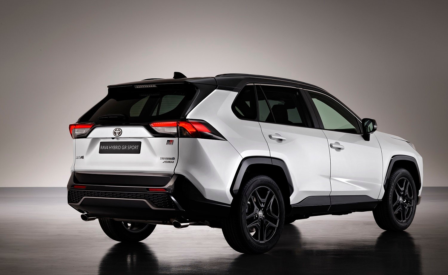 Toyota RAV4 GR Sport revealed
