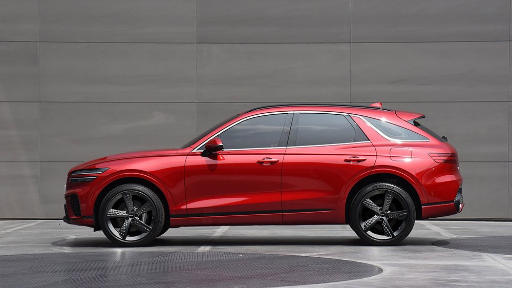 2021 Genesis GV70 crossover SUV