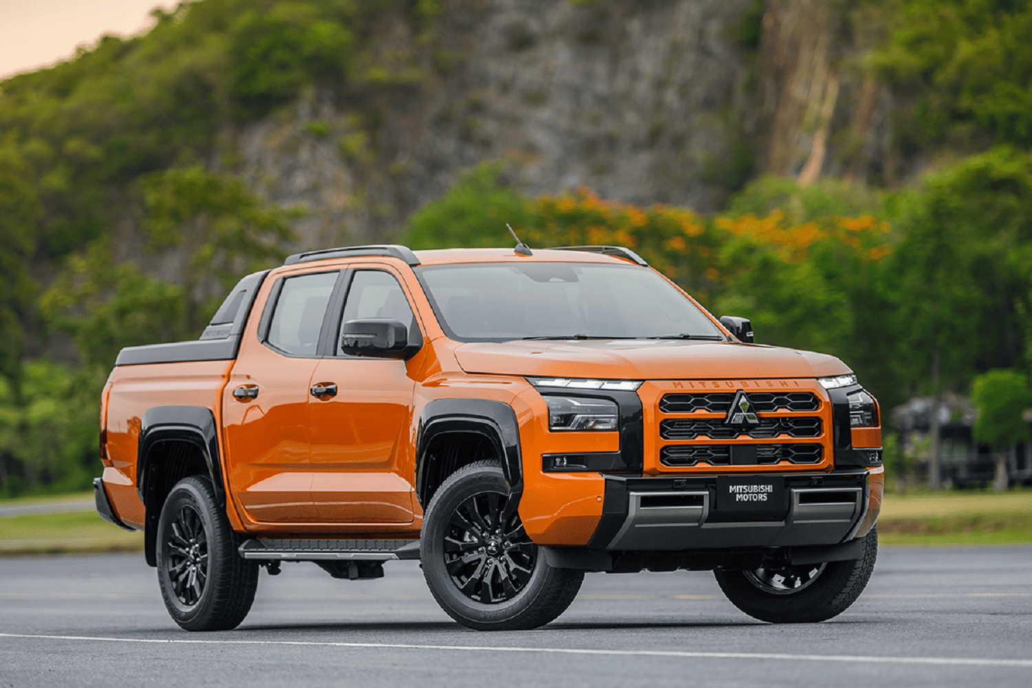 Mitsubishi debuts new Triton Athlete