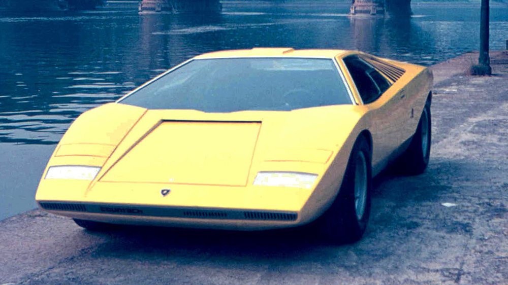 The Lamborghini LP500 concept car