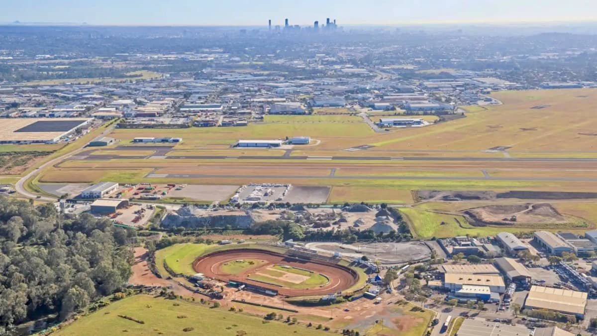 Iconic Brisbane race track offered for sale-0
