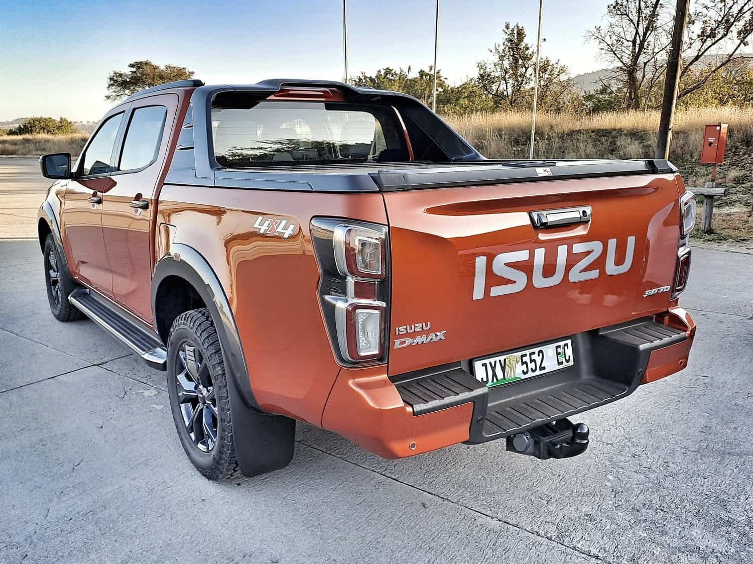 Isuzu D-Max V-Cross